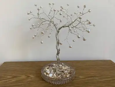 Pearl Tree Sculpture